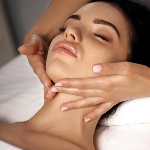 Myrakia Beauty Bar gallery image