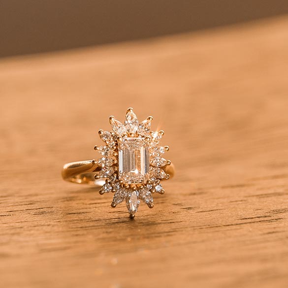 Elri Diamonds & Jewellery gallery image