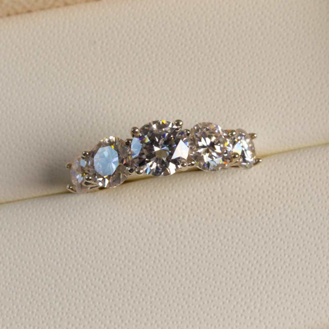 Keeva Collection gallery image