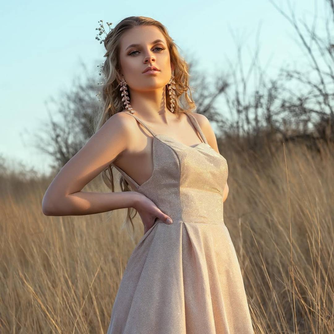 La Mode NK gallery image