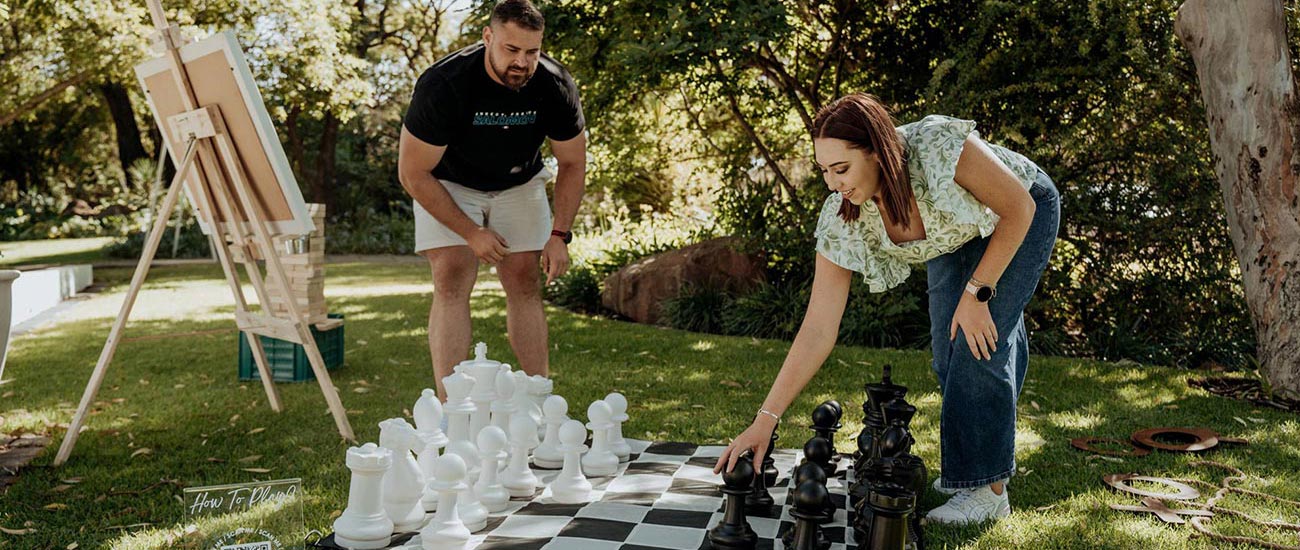 Play Lawn Games