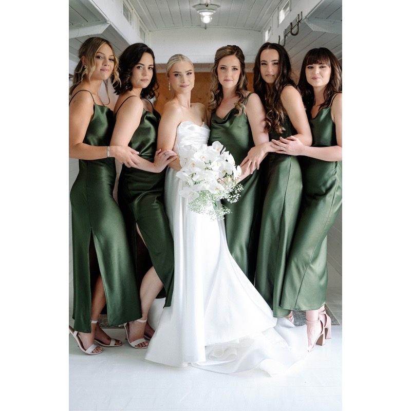 Sonvanger Clothing gallery image